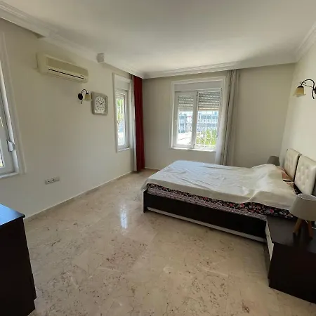 Gold Bau No : 10 Apartment