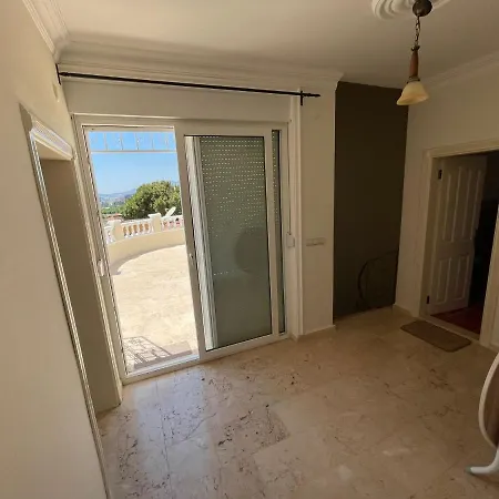 Apartman Gold Bau No : 10 *